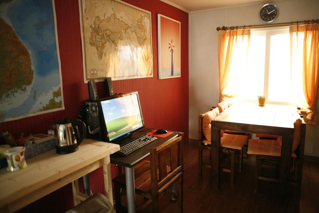 Birdsnest Hostel Hongdae Foreigner Only Seoul Ngoại thất bức ảnh